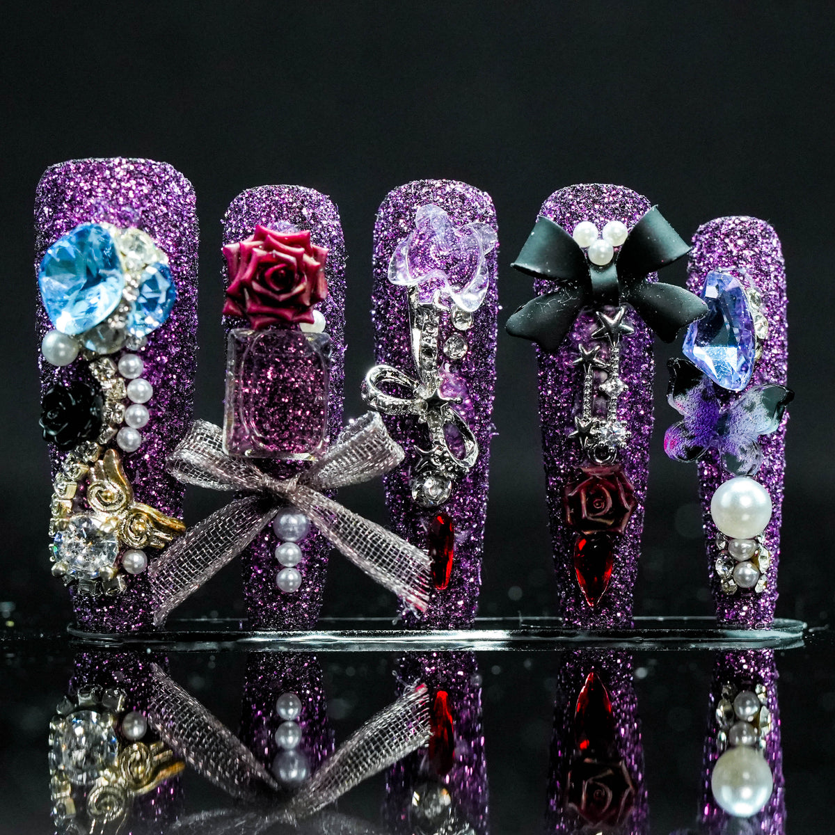 Violet Dream · Luxurious Handmade Nails