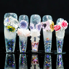 Liquid - Glitter Crystal Wonder Press - On Nails: Discover Trendy Mesmerizing Fake Nails with Sparkling Liquid - Glitter Design