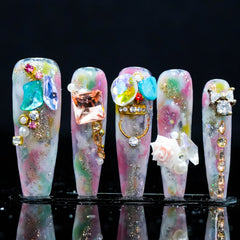 Aurora - Gem Majesty Press - On Nails: Discover Premium - Quality Trendy Regal Fake Nails with Colorful Gem Design